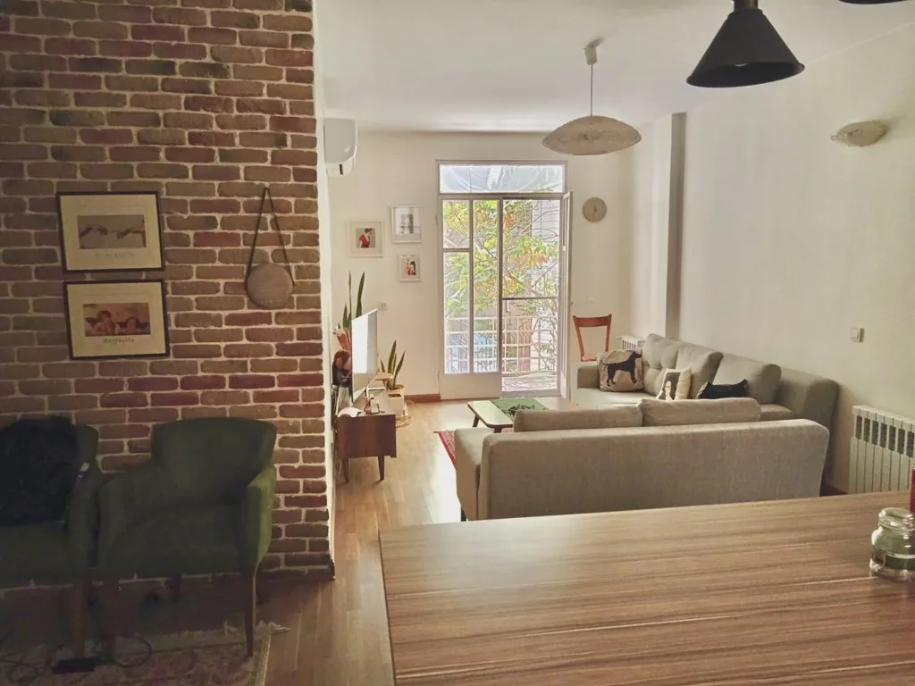 مغازه ۷۲ متری جردن — عکس ۲