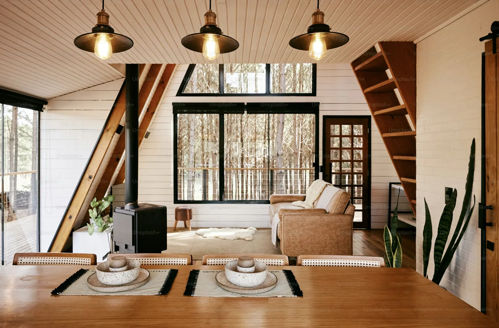 Thatch Bungalow — photo 3