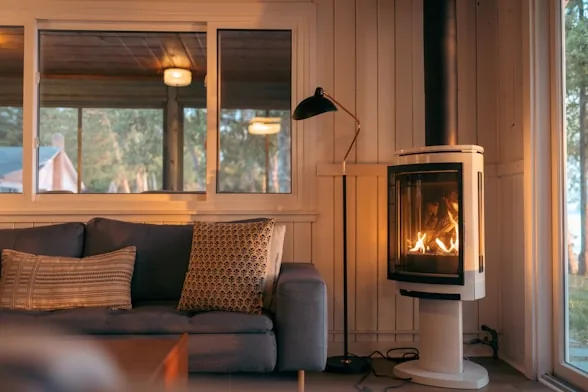 Spruce Hollow Cabin — photo 2