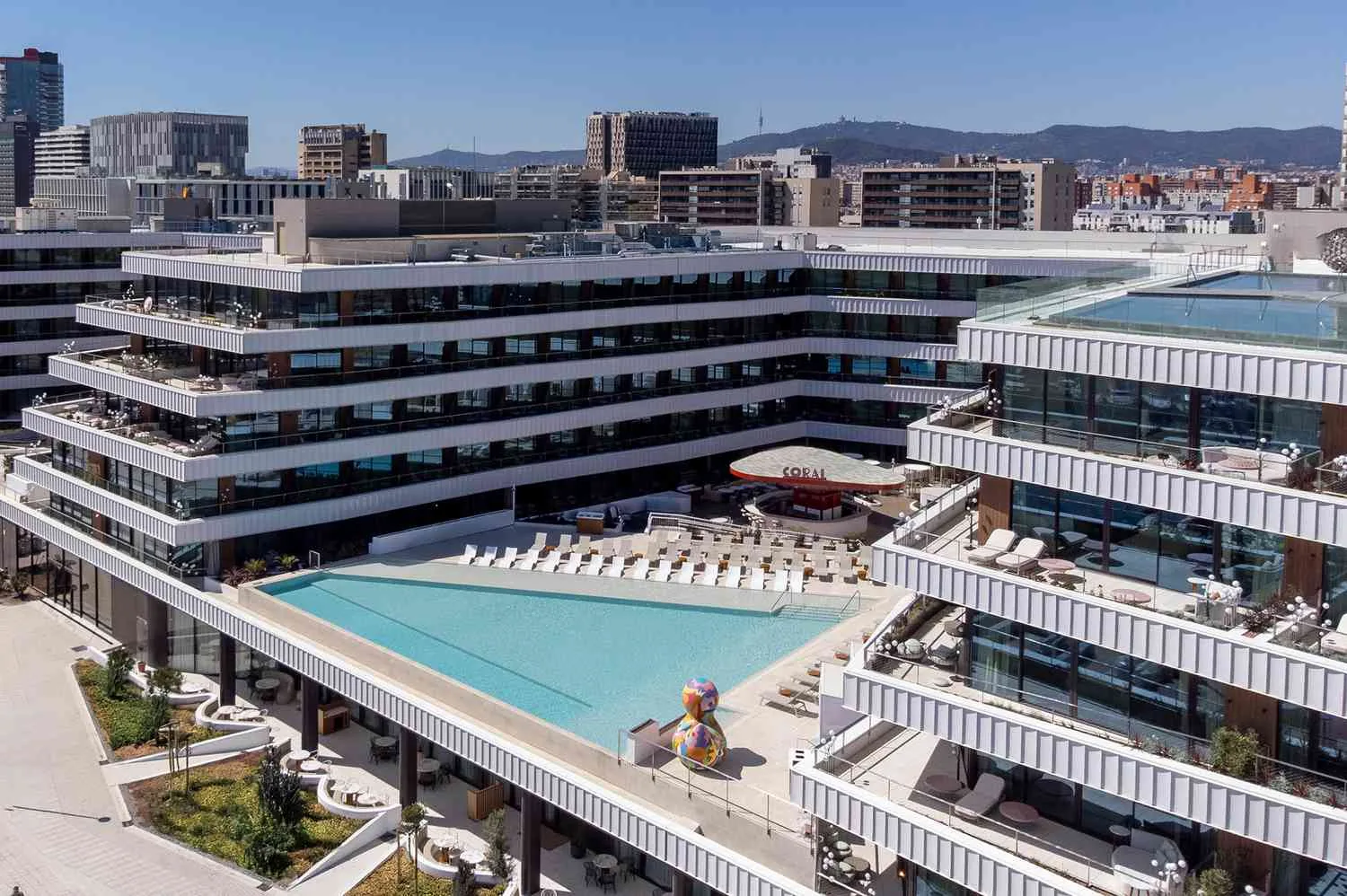 Hotel Arts Skyline